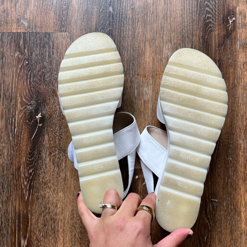 White Chunky Sandals, size 7.5 - Picture 6 of 7